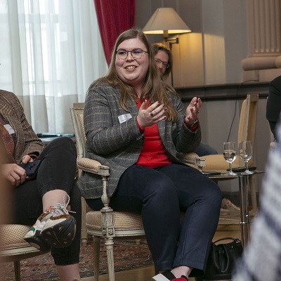 T-time@senate - Les jeunes filles, leur image idale et les mdias sociaux