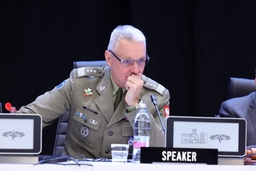 De Parlementaire Vergadering van de NAVO komt samen in Ljubljana