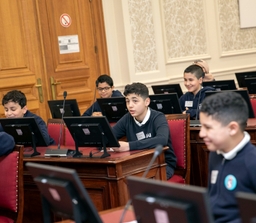 JPJ basisonderwijs in de Senaat