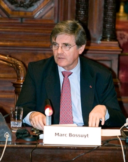 Débat sur les droits de l'Homme au Sénat