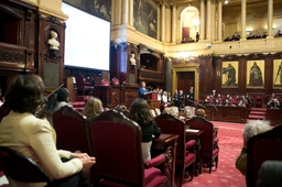 Armistice: anciens combattants et jeunes au Sénat - 11/11/2012