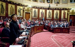 Débat sur les droits de l'Homme au Sénat