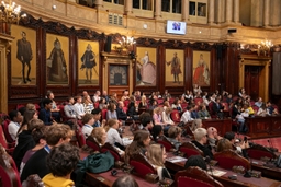 Jeugdraden debatteren in de Senaat over klimaat en biodiversiteit