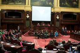 Armistice: anciens combattants et jeunes au Sénat - 11/11/2012