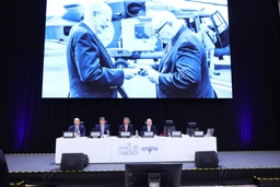 De Parlementaire Vergadering van de NAVO komt samen in Ljubljana