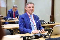 De Parlementaire Vergadering van de NAVO komt samen in Ljubljana