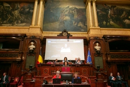 De Senaat bespreekt de economische emancipatie van vrouwen