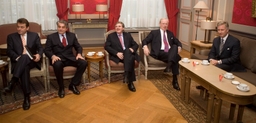 Débat sur les droits de l'Homme au Sénat