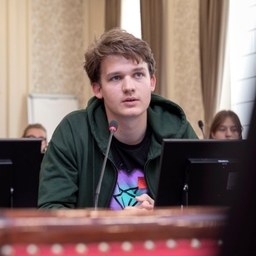 Jongerenparlement in de Senaat