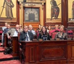 Portrait de Mme Sabine Laruelle inauguré au Sénat