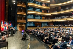 NAVO-Parlementaire Assemblee houdt lentezitting in Dayton