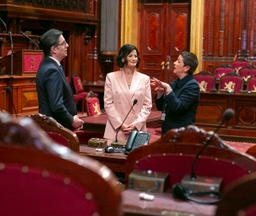 Président de la république de Macédoine du Nord visite le Sénat