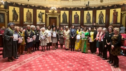 Ceremonie "Zoek uw Vredesvrouw 2014"