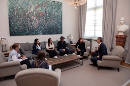 Ontmoeting met Mevrouw Vida Mehrannia