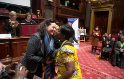 Ceremonie "Zoek uw Vredesvrouw 2014"