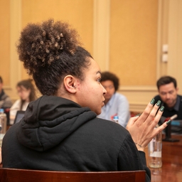 Parlement des étudiants au Sénat