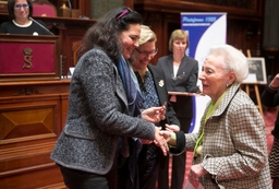 Ceremonie "Zoek uw Vredesvrouw 2014"