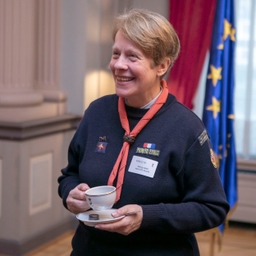 Guides et scouts au Sénat