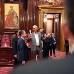 Visite d'une délégation vietnamienne au Sénat