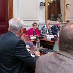 Visite d'une délégation du Sénat du Canada