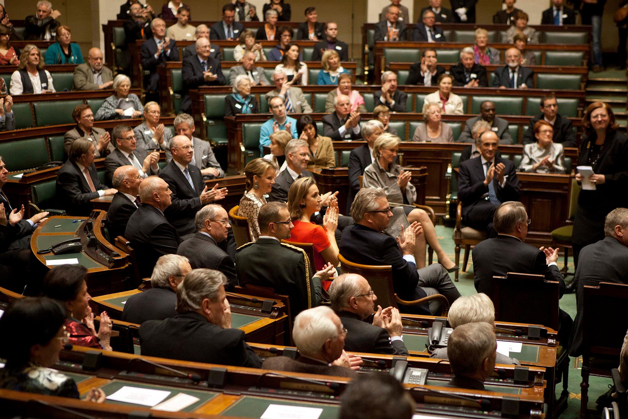  La Fête du Roi au Parlement féderal - “Hommage aux bénévoles et aux volontaires” - 15/11/2011