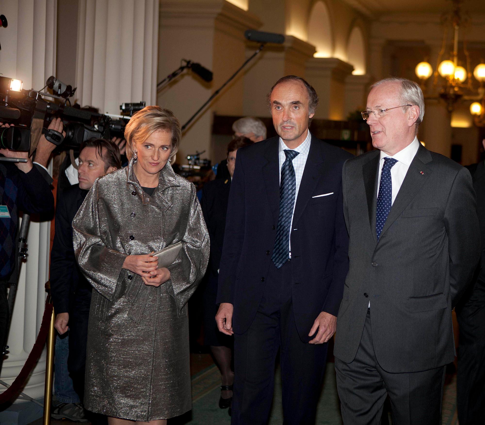  La Fête du Roi au Parlement féderal - “Hommage aux bénévoles et aux volontaires” - 15/11/2011