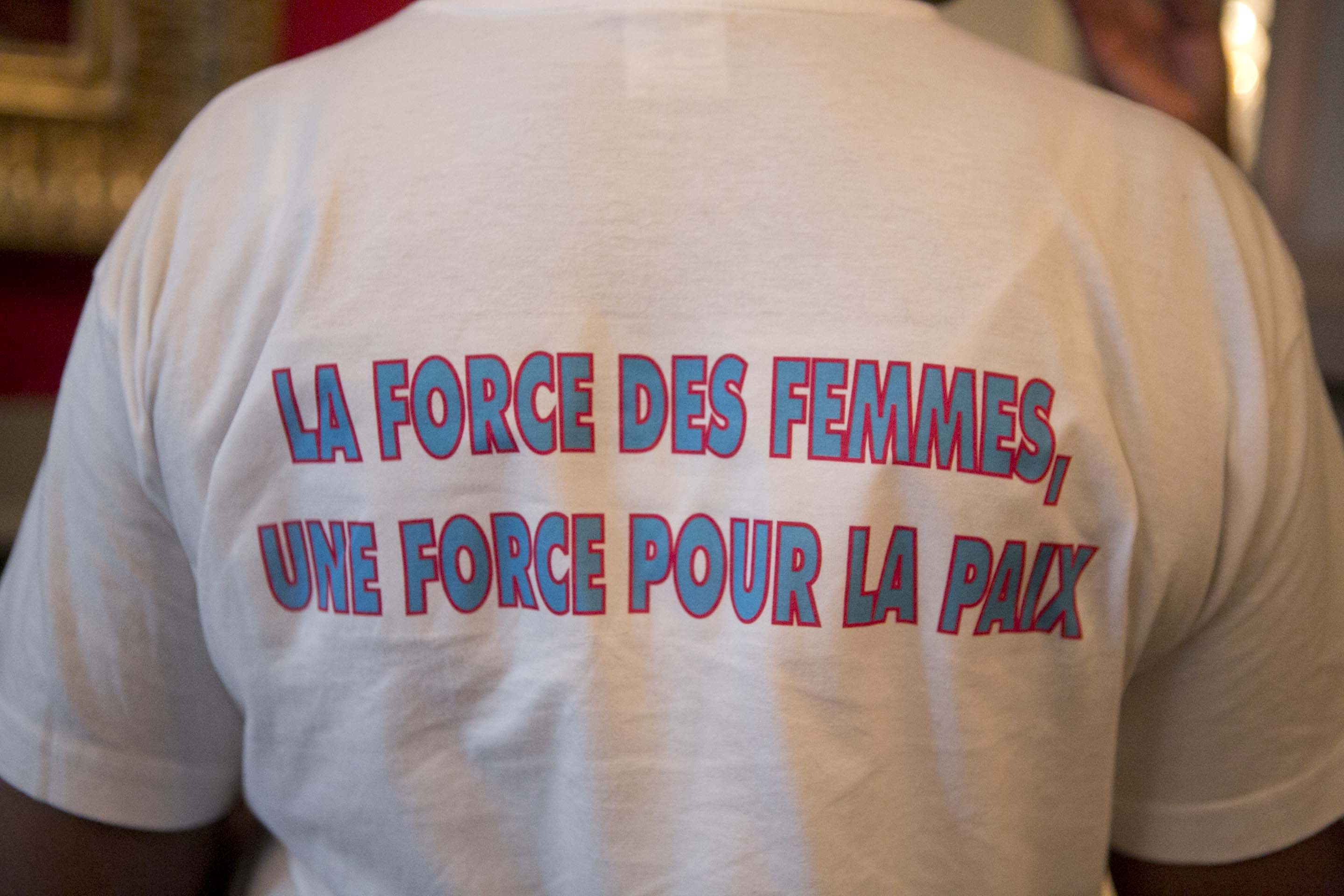  Femme de Paix 2012