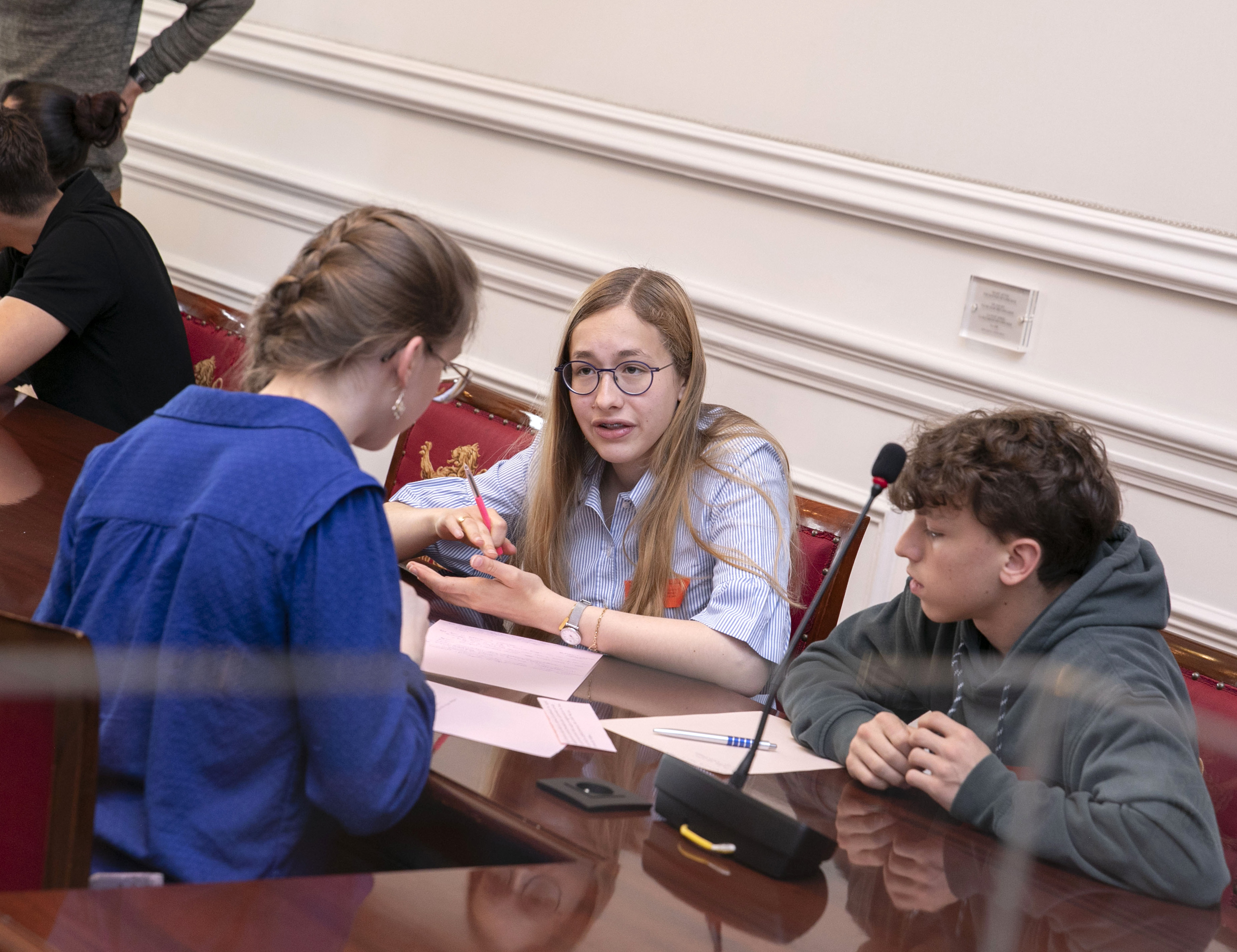  Jongerenparlement in de Senaat