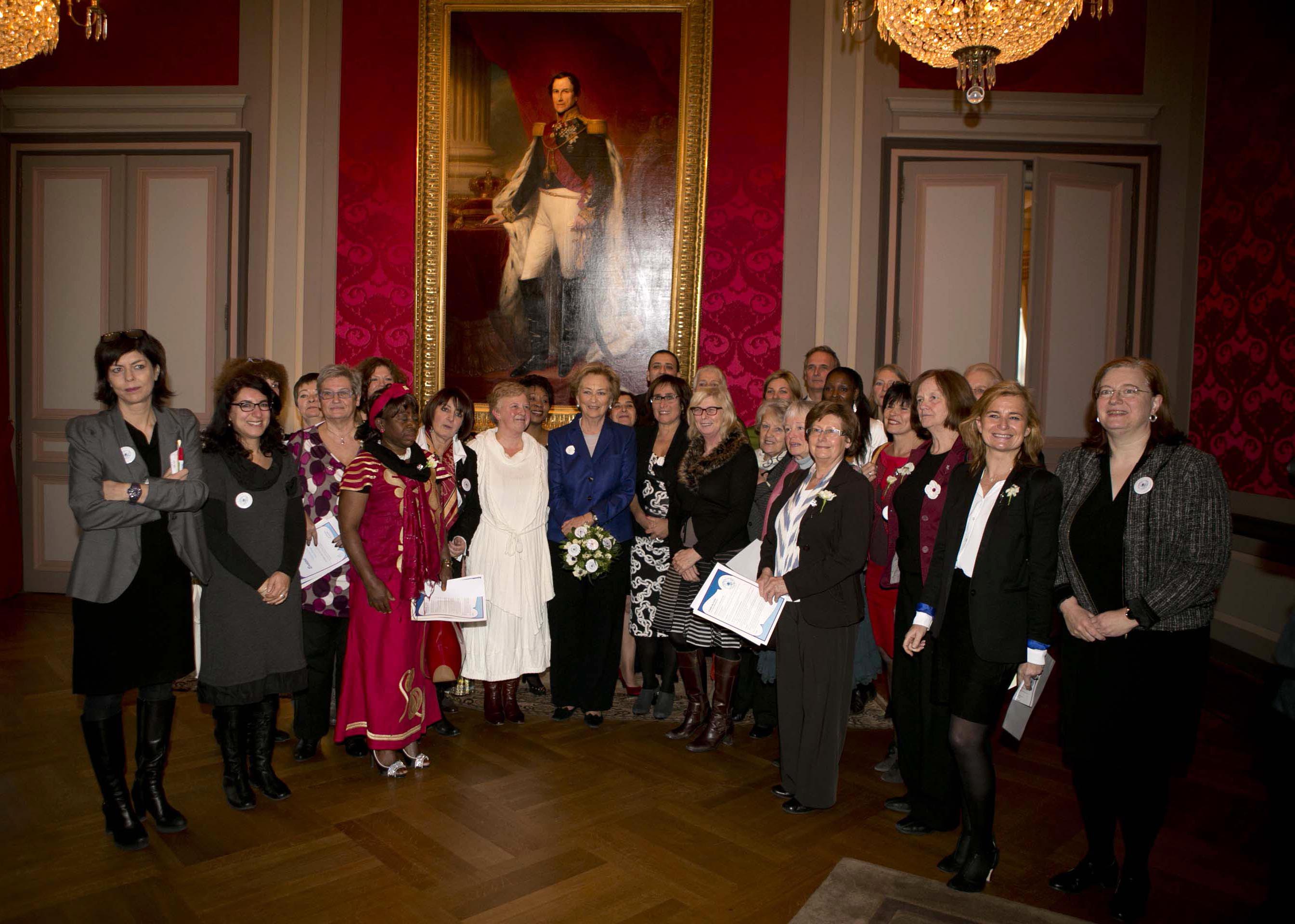  Femme de Paix 2012