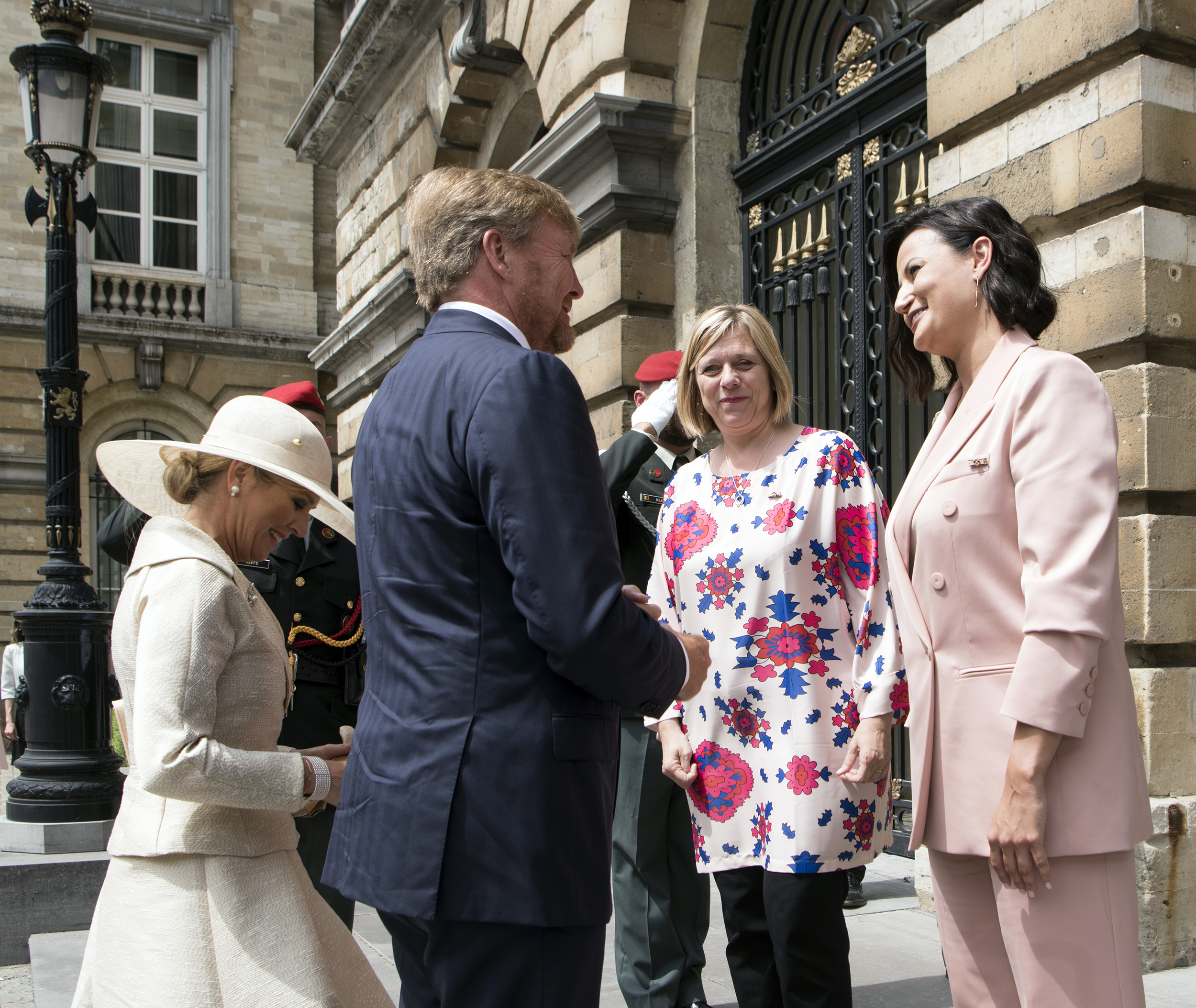  Visite de Willem-Alexander et Máxima au parlement