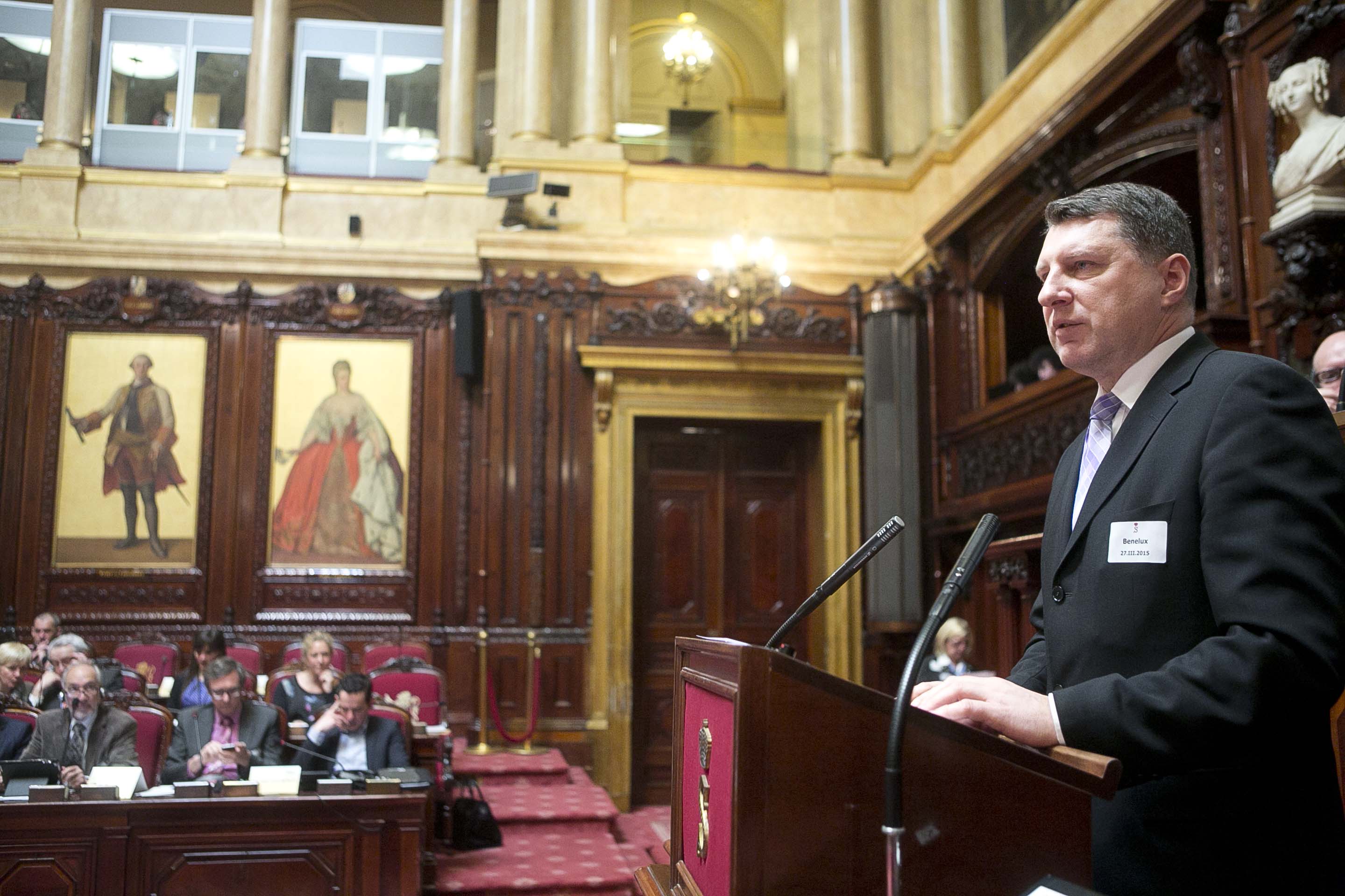  Benelux Débat thématique en séance plénière