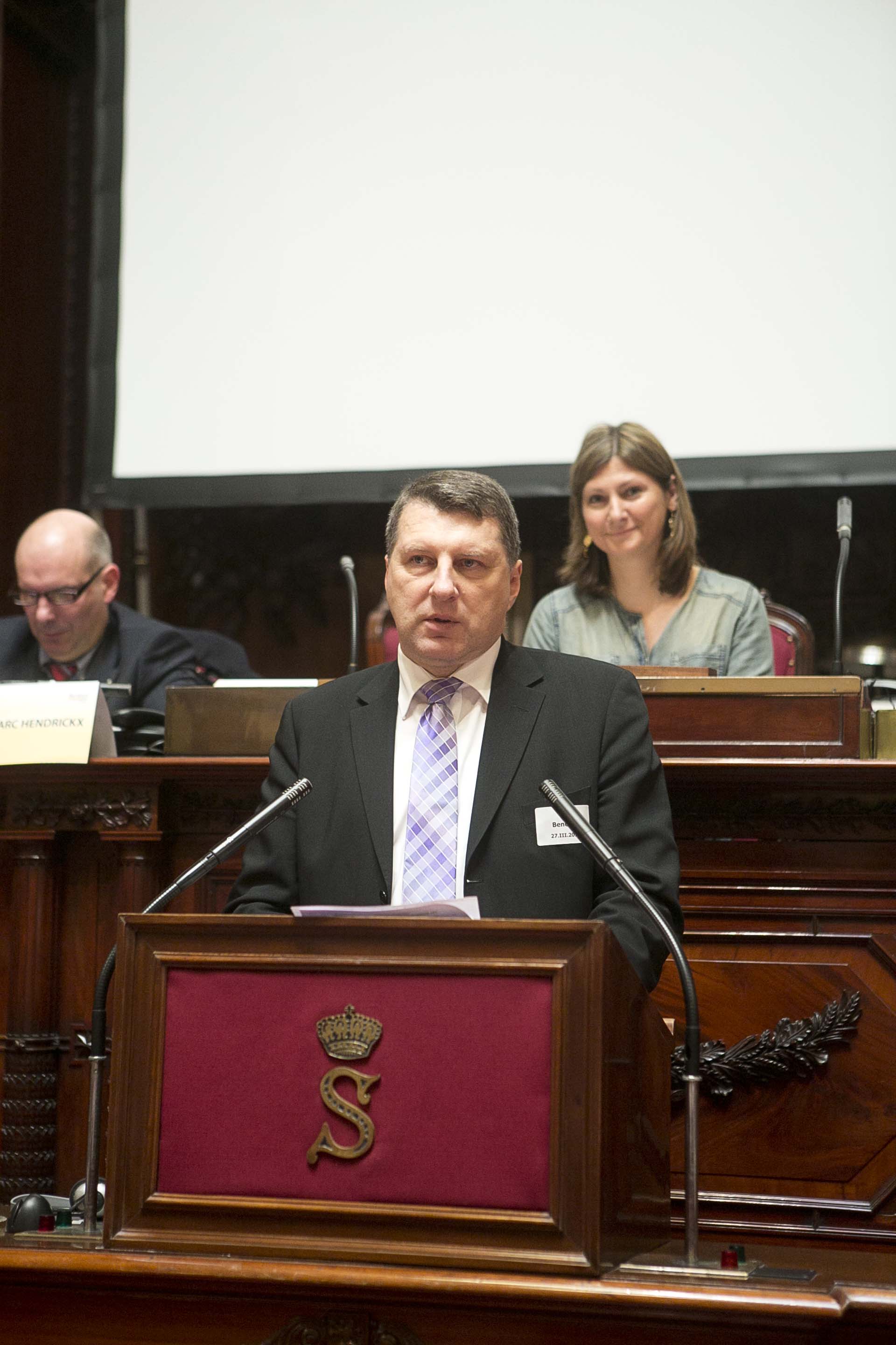  Benelux Débat thématique en séance plénière