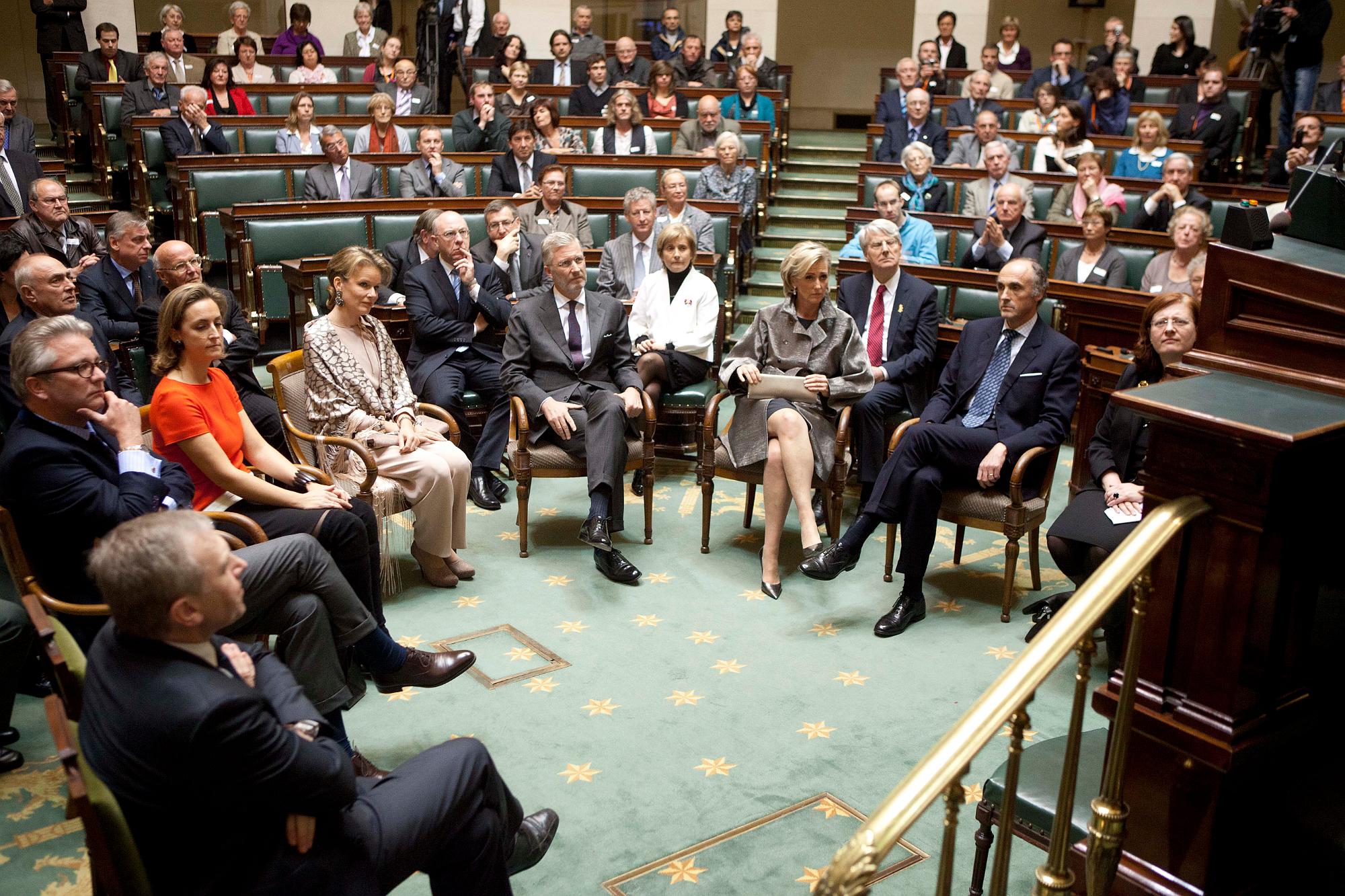  La Fête du Roi au Parlement féderal - “Hommage aux bénévoles et aux volontaires” - 15/11/2011