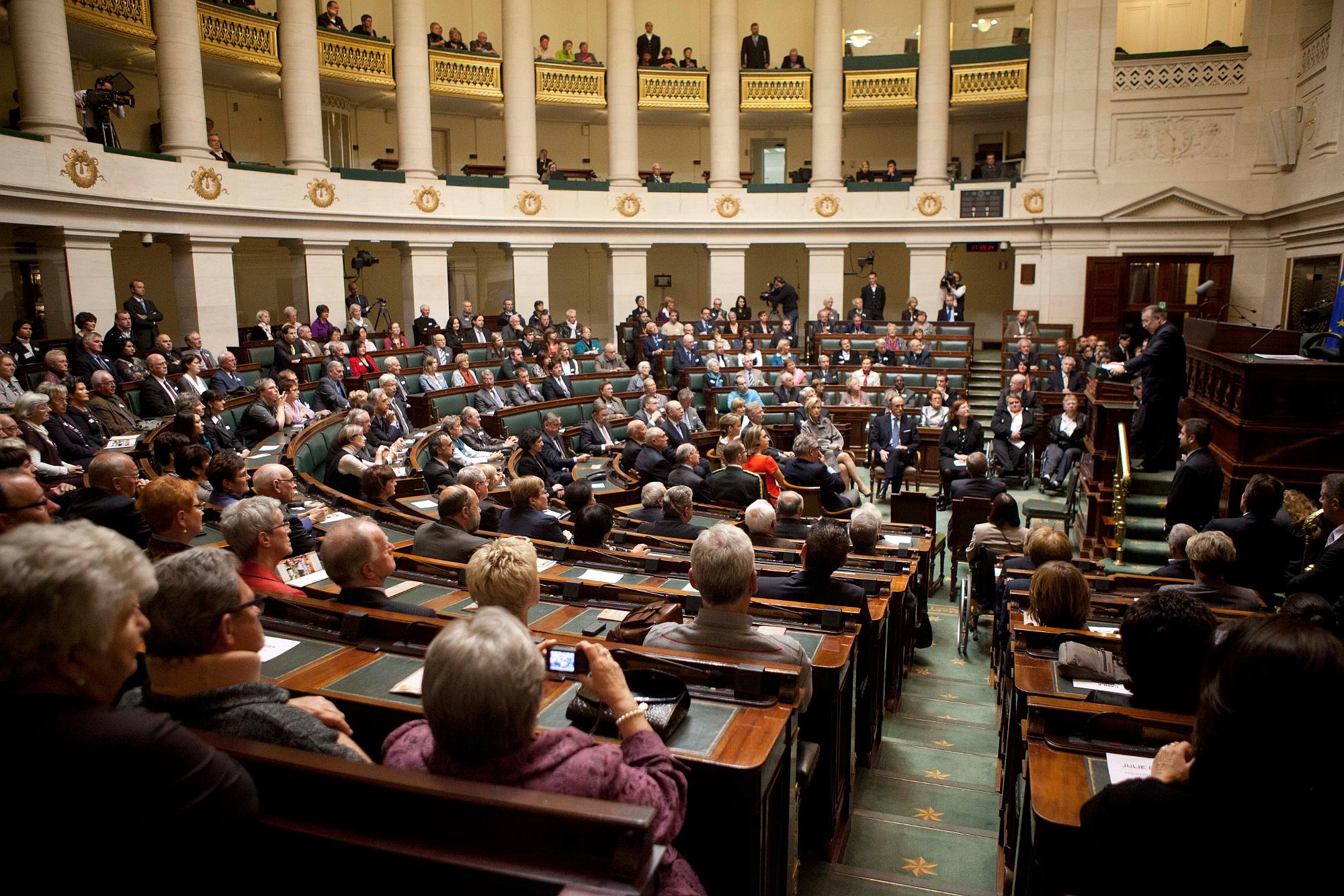  La Fête du Roi au Parlement féderal - “Hommage aux bénévoles et aux volontaires” - 15/11/2011