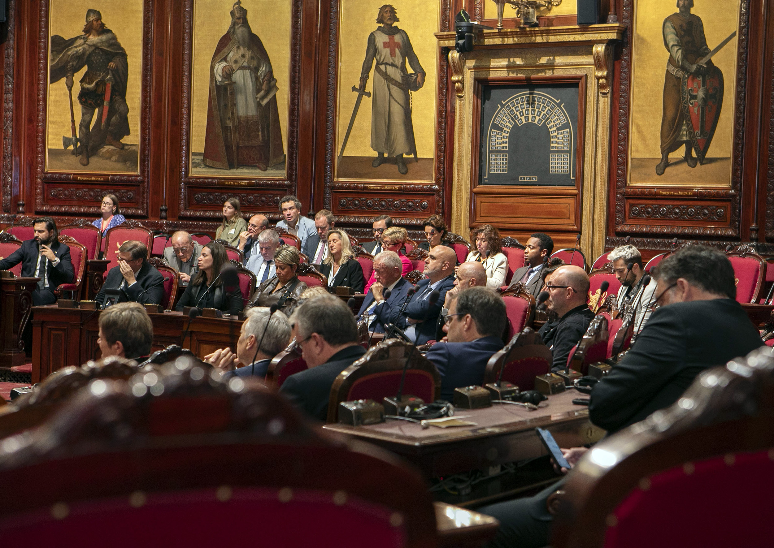  Portrait de Mme Sabine Laruelle inauguré au Sénat