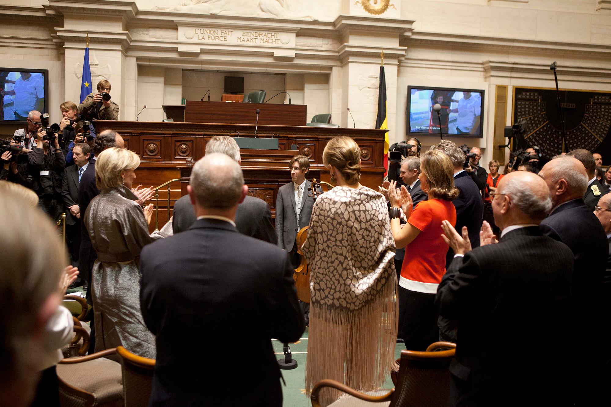  La Fête du Roi au Parlement féderal - “Hommage aux bénévoles et aux volontaires” - 15/11/2011